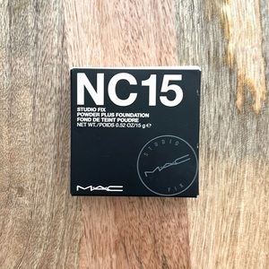 MAC Studio Fix Powder - NC15